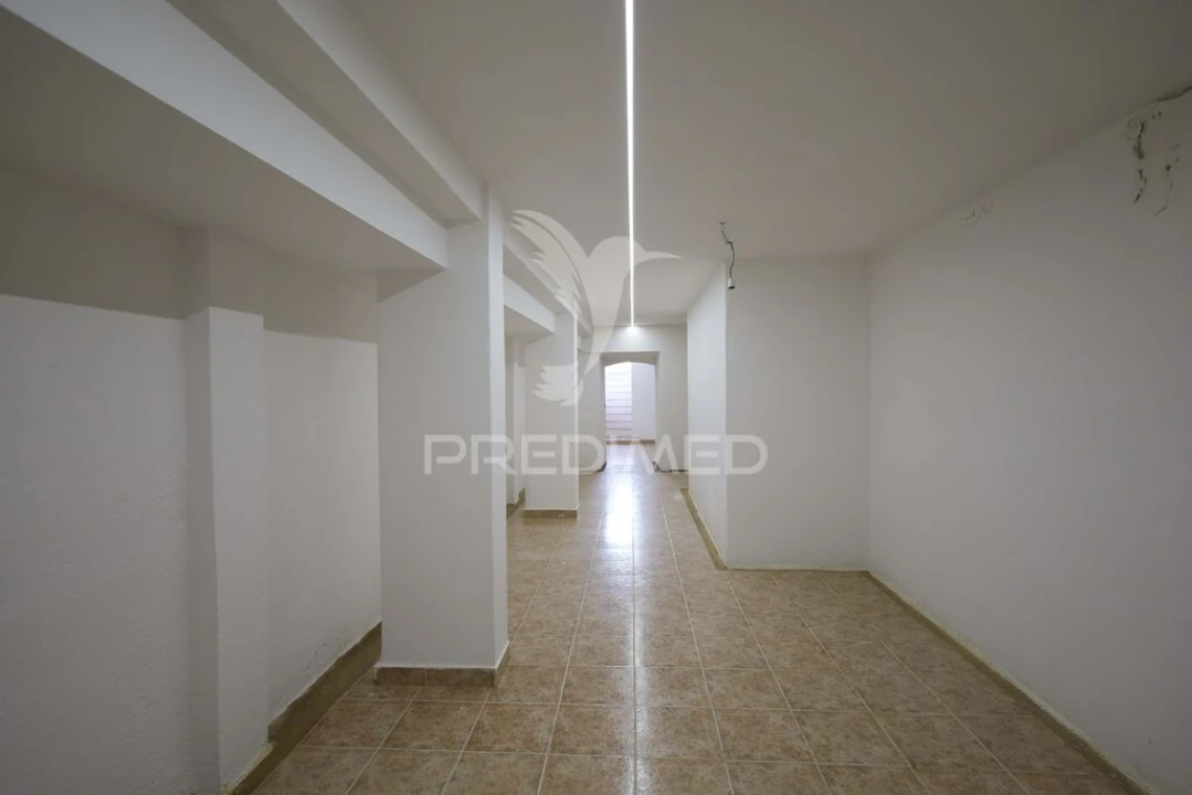 Moradia T1 para Venda em São João Baptista Foto 12