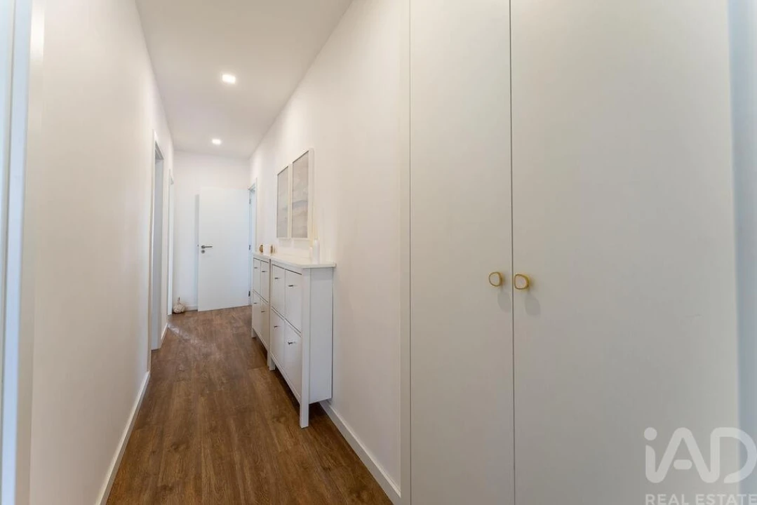 Apartamento T3 para Venda em Marinha Grande Foto 16