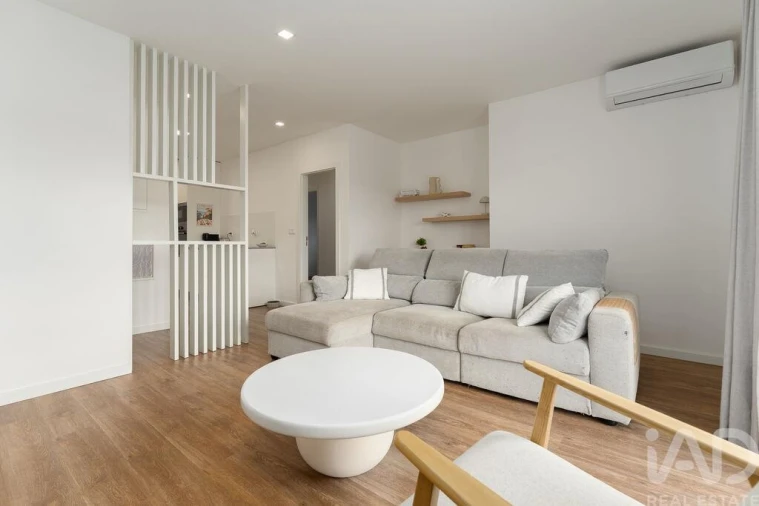 Apartamento T3 para Venda em Marinha Grande Foto 3