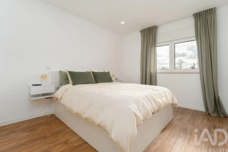 Apartamento T3 para Venda em Marinha Grande Foto 31