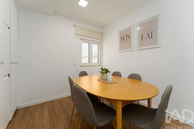 Apartamento T3 para Venda em Marinha Grande Foto 14