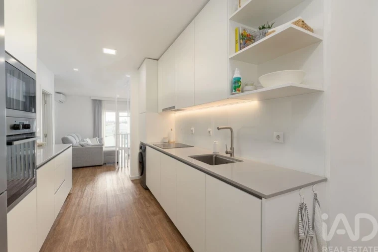 Apartamento T3 para Venda em Marinha Grande Foto 12