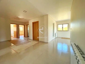 Moradia T3 para Venda em Formariz e Ferreira