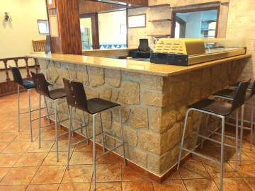 Moradia T3 para Venda em Avessadas e Rosém