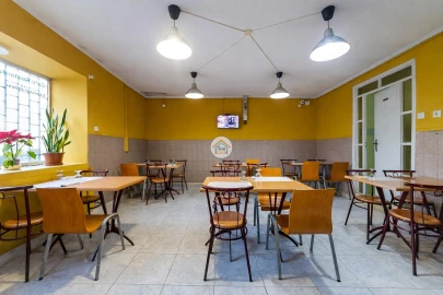 Negócio para Venda em Arcozelo