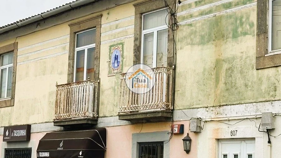 Negócio para Venda em Arcozelo