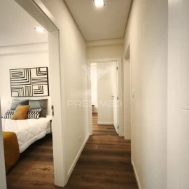 Apartamento T3 para Venda em Benfica