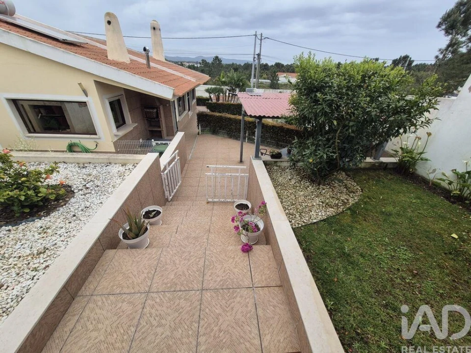 Moradia T3 para Venda em Fernao Ferro Foto 22