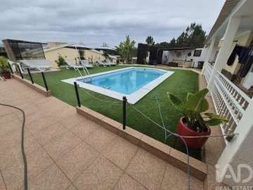 Moradia T3 para Venda em Fernao Ferro