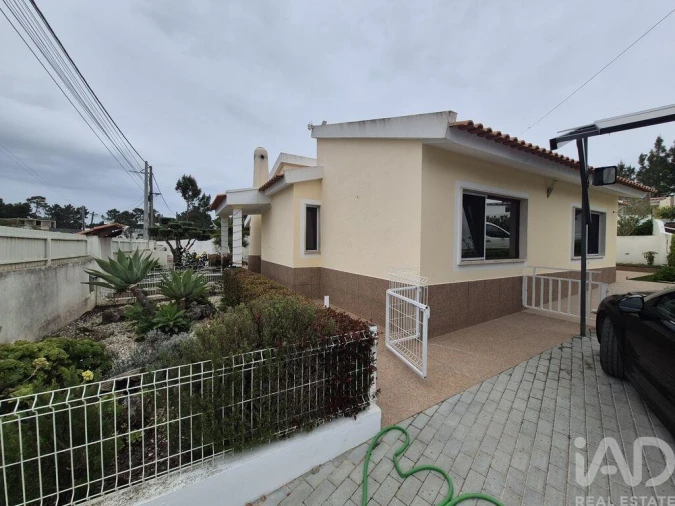 Moradia T3 para Venda em Fernao Ferro Foto 16