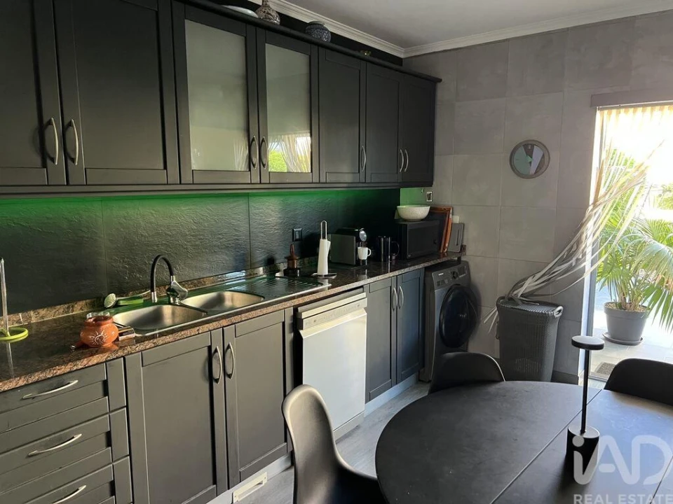 Moradia T4 para Venda em Foz do Arelho Foto 30