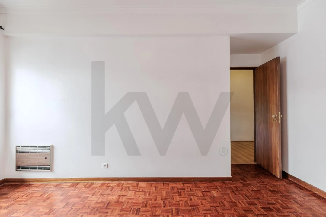 Apartamento T2 para Venda em Carnaxide e Queijas Foto 29