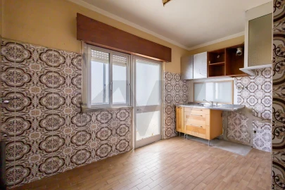 Moradia T4 para Venda em Casal de Cambra