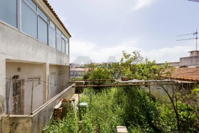 Moradia T4 para Venda em Casal de Cambra