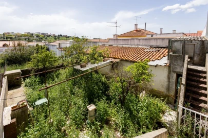 Moradia T4 para Venda em Casal de Cambra