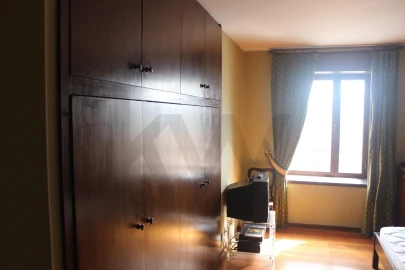 Apartamento T5 para Venda em Lordelo do Ouro e Massarelos