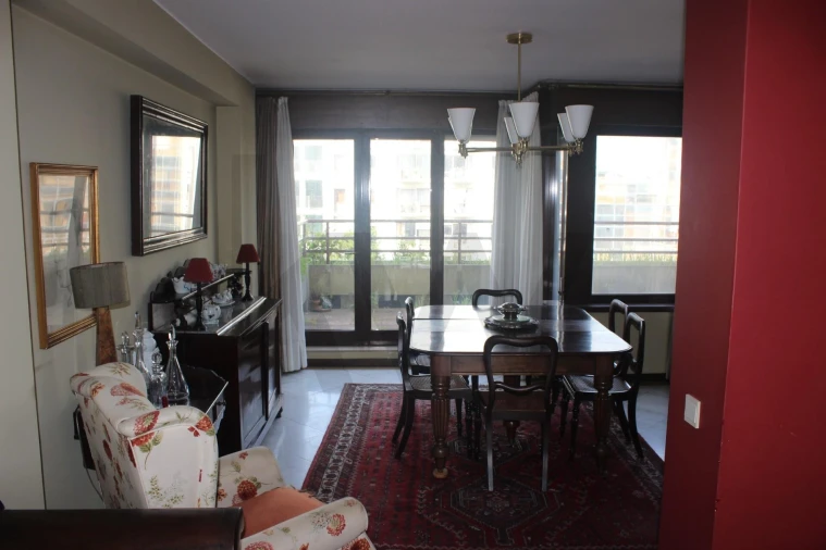 Apartamento T5 para Venda em Lordelo do Ouro e Massarelos Foto 4