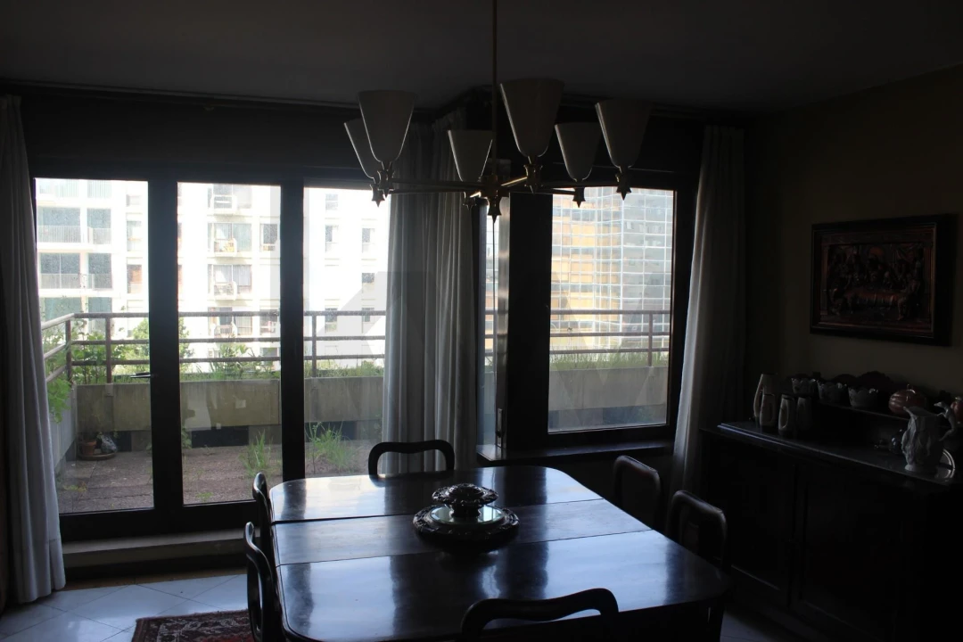 Apartamento T5 para Venda em Lordelo do Ouro e Massarelos Foto 6