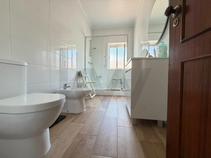 Apartamento T3 para Venda em Três Povos Foto 3