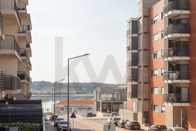 Apartamento T2 para Venda em Seixal, Arrentela e Aldeia de Paio Pires Foto 25
