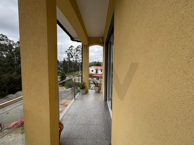 Moradia T3 para Venda em Santa Eulalia Foto 17