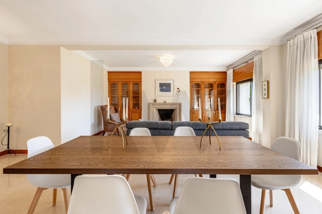 Apartamento T3 para Arrendamento em Lumiar Foto 5