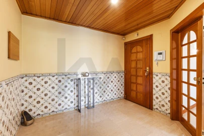 Apartamento T3 para Arrendamento em Lumiar