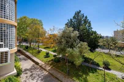 Apartamento T3 para Arrendamento em Lumiar