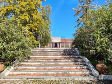 Quinta T4 para Venda em Bacelo e Senhora da Saúde