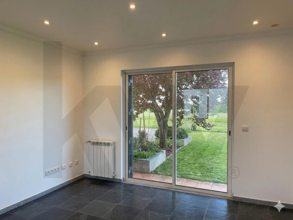 Quinta T4 para Venda em Bacelo e Senhora da Saúde Foto 27