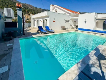 Negócio para Venda em Manteigas (São Pedro)