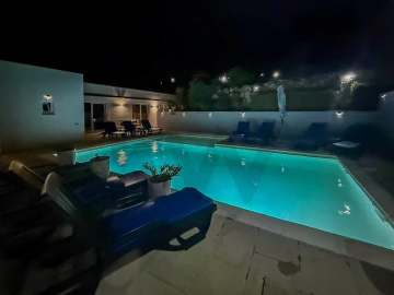 Negócio para Venda em Manteigas (São Pedro)