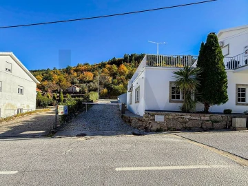 Negócio para Venda em Manteigas (São Pedro)