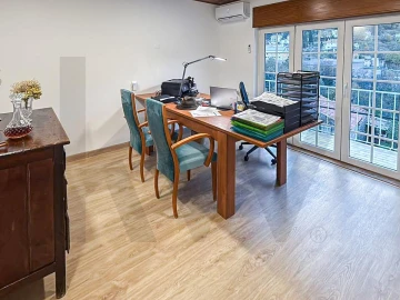 Negócio para Venda em Manteigas (São Pedro)