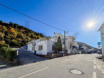 Negócio para Venda em Manteigas (São Pedro)