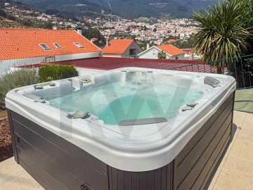 Negócio para Venda em Manteigas (São Pedro)