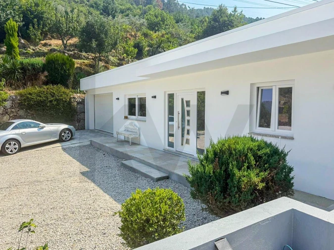 Negócio para Venda em Manteigas (São Pedro) Foto 3