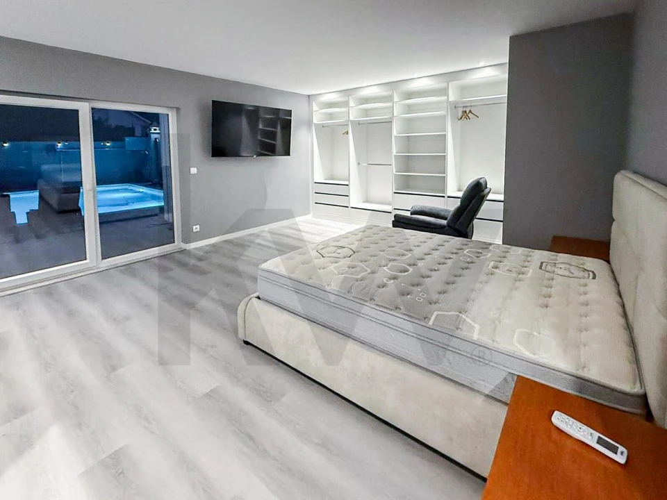 Negócio para Venda em Manteigas (São Pedro) Foto 25