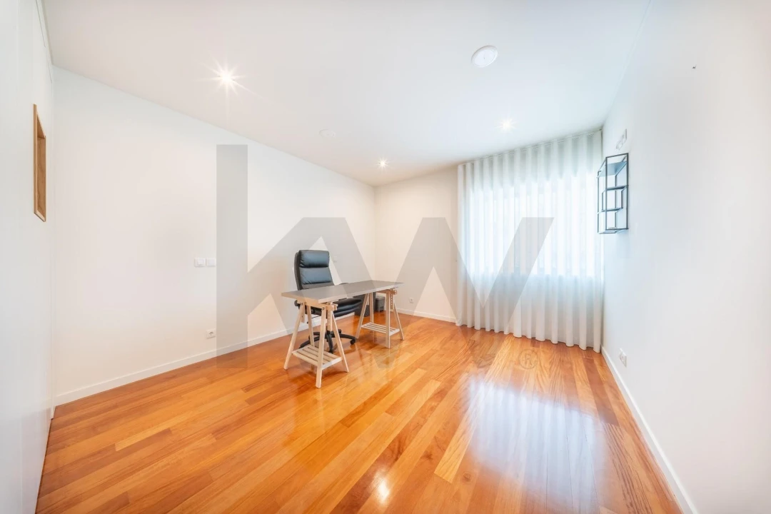 Moradia T4 para Arrendamento em Real, Dume e Semelhe Foto 18