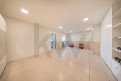 Moradia T4 para Arrendamento em Real, Dume e Semelhe