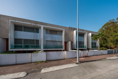 Moradia T4 para Arrendamento em Real, Dume e Semelhe