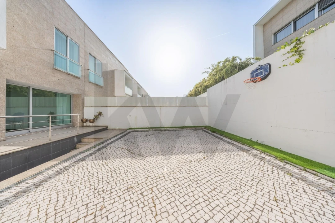 Moradia T4 para Arrendamento em Real, Dume e Semelhe Foto 8