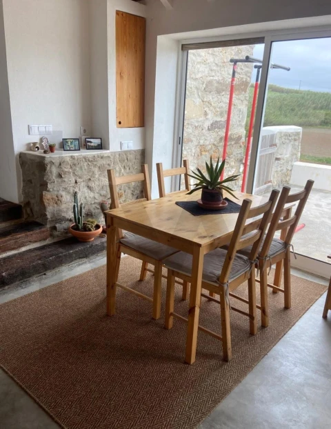 Moradia T2 para Venda em São Pedro da Cadeira