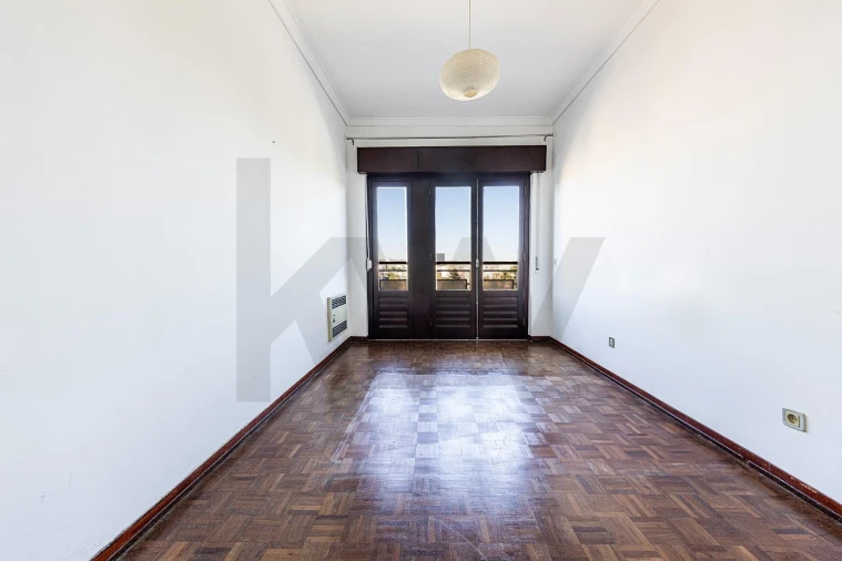 Apartamento T1 para Arrendamento em Penha de França Foto 10