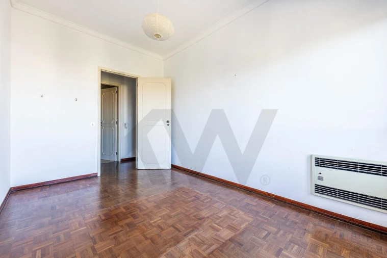 Apartamento T1 para Arrendamento em Penha de França Foto 12