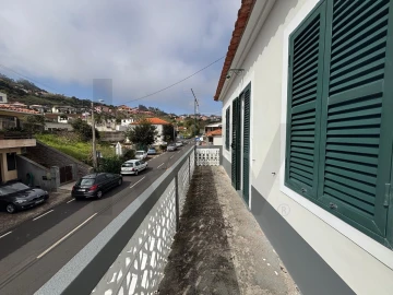 Moradia T4 para Venda em Arco de São Jorge