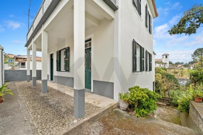 Moradia T4 para Venda em Arco de São Jorge