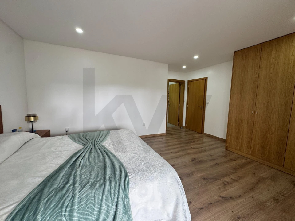 Moradia T3 para Venda em Avelal Foto 26