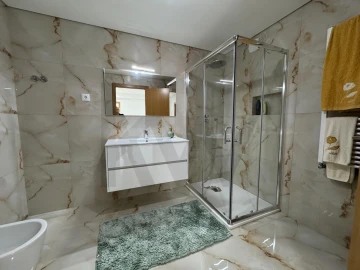 Moradia T3 para Venda em Avelal