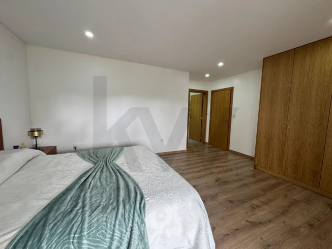 Moradia T3 para Venda em Avelal Foto 26